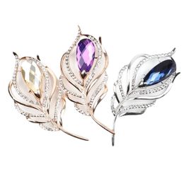 Pins, Brooches Elegant Shining Zircon Feather Purple Blue Jewellery Pin Alloy Men Women Lapel Collar Sweater Gift Accessory 3 Colours