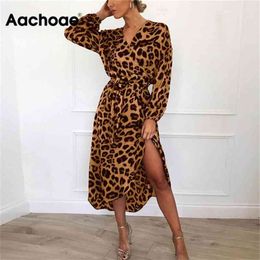 Aachoae Leopard Dress Women Vintage Long Beach Dress Loose Long Sleeve V-neck A-line Sexy Party Dress Vestidos de fiesta 210409