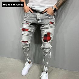 Män slim fit rippade manliga jeans målade mode lapp tiggare byxor jumbo mens blyerts hip hop droppe