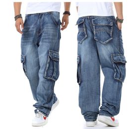 Jeans larghi hip-hop da uomo multitasche da skateboard cargo per uomo pantaloni da jogging tattici in denim taglie forti 44
