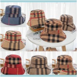 Caps Hats, Scarves & Gloves Aessories 21Ss 5Color Bucket Hat Wide Brim Hats Suede Fabric Fashion Classic Brand Designer Grid Women Nylon Aut