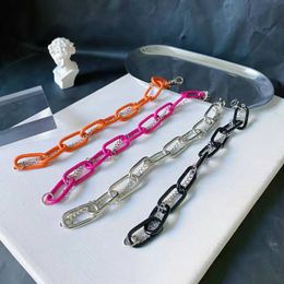 Bracelet Luxurys fashion designers Bracelet Strands selected high quality materials showing elegant noble temperament casual collocation very beautiful