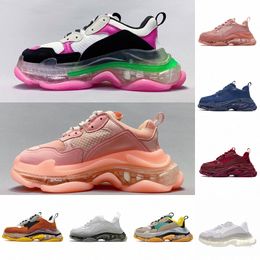 Men Women Triple S Casual shoes 17FW Sneakers Letter Black Cream Red Dad Platform Ladies Casual Trainers Paris Crystal Bottom Clear With Box