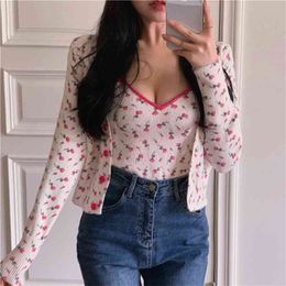 Print Casual Fasion 2 Piece Set Women Solid V-neck Long Sleeve Lace Up Short Knitted Cardigan and Camis Knitwear Elegant 210529