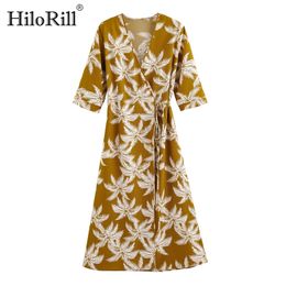 Boho Floral Print V Neck Wrap Dress Women Summer Half Sleeve A Line Beach With Belt Casual Holiday Midi es 210508