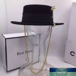 Black cap female British wool hat fashion party flat top hat chain strap and pin fedoras for woman for a street-style shooting Factory price expert design Quality