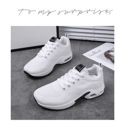 Women's shoes autumn 2021 new breathable soft-soled running shoes Korean casual air cushion sports shoe women PM110