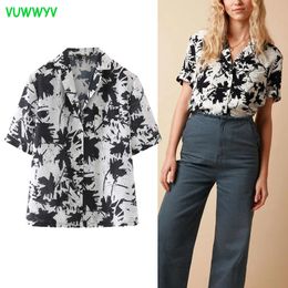 Summer Black White Print Collar Shirts for Women Loose Retro Button Up Shirt Woman Casual Streetwear Front Pocket Tops 210430