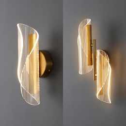 Duvar lambaları Altın Akrilik Led Lamba Yatak Odası Başucu Koridorlu Oturma Odası İskandinav Çalışması