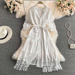 Black/Yellow/White Hollow Out Tassel Party Dress Women Elegant V-Neck Single Breasted Patchwork Vestidos Casual Female Robe 2021 Y0603