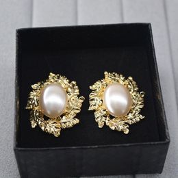 Pair Vintage Baroque Big Imitation Pearl Stud Earrings Gold Leaves Exaggerated Dangle For Women Fashion Charm Jewelry