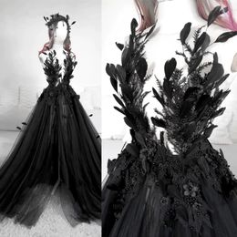 Gothic Black Wedding Dress Appliques Feather Pearls Beaded Vintage Backless High Side Split Sweep/Brush Train A-Line Tulle Bride Dresses Long Boho Beach Bridal Gowns
