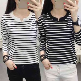 Oversized Autumn Women's T-shirt Korean stripe V Neck Tops Plus Size 4XL 5XL Casual Female Long sleeve Cotton Shirt 210623