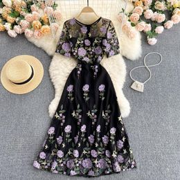 SINGREINY High Quality Mesh Embroidery Dress Women French Elegant Short Sleeve A-line Dresses Summer Chic Streetwear Midi Dress 210419