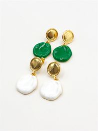 Green Irregular Round Earrings Niche Design Individuality Chandelier High-Quality Texture Light Luxury Simple Fashion Jewellery