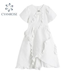 Women Dress Irregular Ruffle Design Short Sleeve Ruched Summer Fashion Elegant O Neck Soild White Female es 210515