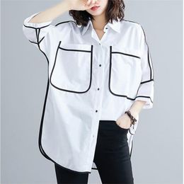 Spring Summer Korea Fashion Women 3/4 Sleeve Loose White Shirts Double Pocket Casual Blouse Femme Tops Plus Size V242 210512