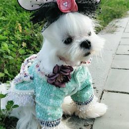 -Hundebekleidung Haustier Winterkleidung Warme Welpen Wolljacke für kleine Hunde Luxus Handgemachte Samtkragen Schmuck Blume Perlmantel Chihuahua Mops