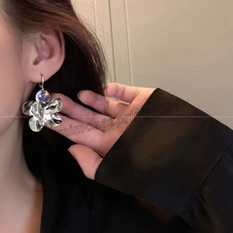 2021 New Trendy Silver Colour Flower Long Tassel Earring Korea Fashion Jewellery for Women Luxury Party Girl Unusual Earring