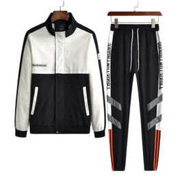 Mens Splicing Tracksuits Fashion Trend Fall Cardigan Zipper Sweatshirt Tops Trousers Suits Designer Male Autumn Casual Couples Two Piece Sets