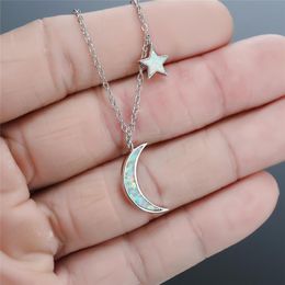 Pendant Necklaces Lovely Star Moon Necklace Simple Fashion White Blue Opal Wedding Vintage Silver Color Chain For Women