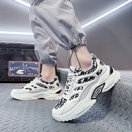 Quality Women Top Men Running Shoes Designers White Grey Light Green Black Jogging Wallking Sports Trainers Size eur 39-44 Sneakers Code 88-FB2118