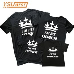 Summer Family Tshirt O-neck King Queen Prince Princess Crown Letter Print Tee Cotton Couple Casual Shirt Valentine Matching 210417