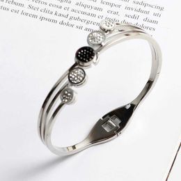 Round Black Crystal Spring Clasp Bangle Bracelets Stainless Steel Gold Cubic Zirconia Charm Bangle Bracelet for Women Jewellery Q0719