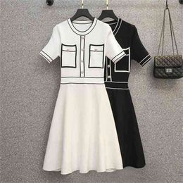 Summer Elegant Hit Color Knitting Dress Vintage Fashion High Waist Button Casual A-Line Mini 210519