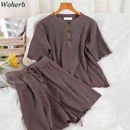 Casual Short Sets Korean Chic Knitted Two Pieces Set Sleeve Button Tops + High Waist Wide Leg s All Match Suit 210519