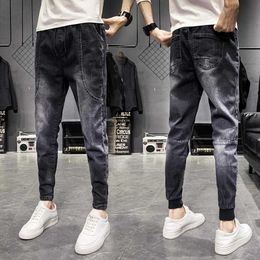Men's jeans 2020 spring summer Fashion Casual Hip hop streetwear new Korean trend slim feet pants casual wild teen trousers X0621
