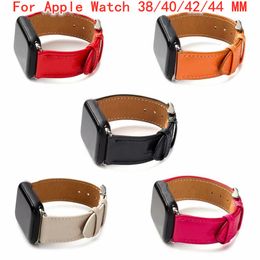 Replacement straps Wristband for Apple Watch Bands 6 38MM 40MM 42MM 44MM iwatch Band Series 7 45mm 41mm Trendy Hores Bracelet Fashion Paris Luxury top brands Leather