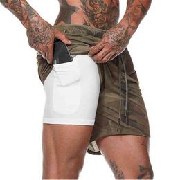 Camouflage Men's Fitness Shorts Mens 2 in 1 Gyms Male double-deck Quick Drying Security Pocket Jogging Men 210421