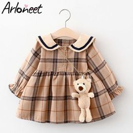 Baby Girls Doll collar plaid print dress Infant Kids Girls Flare Sleeve Grids Dress + Bag Sets high quality Vestido de princesa Q0716