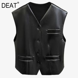 Vår V-hals Kortlängd StreetWear Cool Style Solid Färg Olika Tygknappar Stitching Leather Vest 7B0203 210421