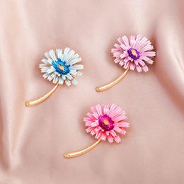 Pins, Brooches Daisy Flower Enamel Pin Women Pins And Fashion Flowers Brooch Bouquet Clothes Jewellery Gift For