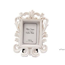 -Victorian Style Resin WhiteBlack Cuadro Baroco / Marco de fotos Coloque el titular de la tarjeta de la ducha de boda nupcial Favores Favors FWE11528