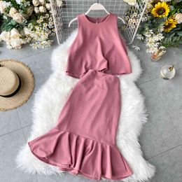 Summer Women Tops and SKirts Loose Sleeveless Blouse+Bodycon Ruffle Mermaid Skirt Suits Elegant Office Two Pieces Set 210419