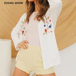 France Longe Sleeve White Emile Cardigans Floral Embroidered Women Sweater Vintage Single-breasted Buttons Knitted 210429