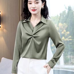 Korean Silk Women Satin Blouses Woman White Shirts Long Sleeve Blouse Ladies Tops Plus Size V-neck 210427