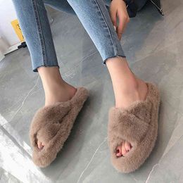 2021 Winter Women House Furry Slippers Fashion Faux Fur Warm Comfortable Women Flats Female Home Slides Black Plush Slippers K722