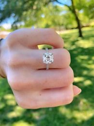 Cluster Rings Fashion 2Ct Cushion Cut Diamond Wedding Engagement For Women Real Solid 925 Sterling Silver Ring Fine Topaz Jewelry Gift
