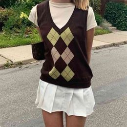 Argyle Pattern V Neck Knitted Sweater Vest Women Autumn Sleeveless Plaid Casual Pullover y2k Top Streetwear Outfit 210510