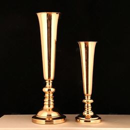 Candle Holders Europe Gold Plating Iron Trumpet T Platform Road Leading Wedding Table Stand Vase Props Candlestick