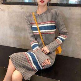 Autumn and winter Korean sweater version retro solid color knitted cardigan women's loose fashion art blouse long sleeve 210427
