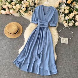 Vestidos de verão femininos midi vestido francês 2021 doce decote em v manga bufante cintura alta elegante mulher sólida roupa feminina ano roupa de banho feminina