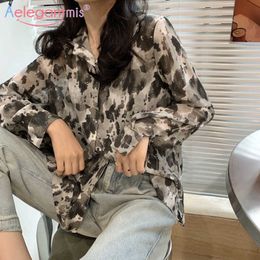 Aelegantmis Tie dye Blouses Shirt Women Vintage Elegant Turn Down Collar Shirts Female Print Casual Loose Blouse Tops Streetwear 210607