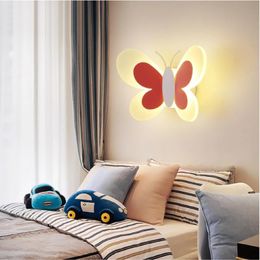 -Европейский стиль современный мультфильм милая голубая розовая бабочка настенный светильник творческий висит светодиодный детский спальня детский сад