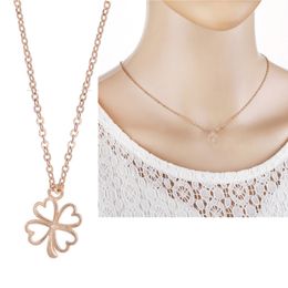 Peach Hollow Heart Four-leaf Clover Flower Necklace Female Clavicle Necklace