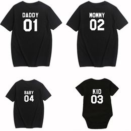 Mommy Me Princess T-Shirt Mother And Daughter Family Matching Outfits Looks T Shirt Daddy Mom Baby Girl Clothes 210417